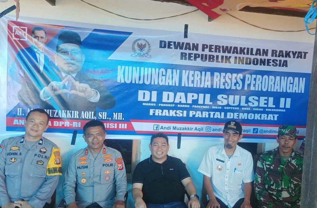 Andi Muzakkir Aqil Reses di Biraeng, Perkuat Sinergi dengan Aparat dan Serahkan Bantuan Mesin Combine untuk Petani