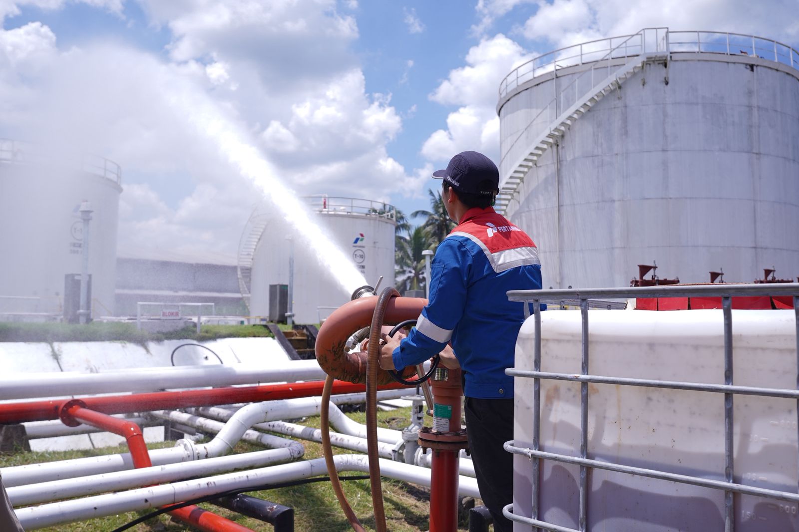Pertamina Sulawesi Pastikan Sarfas Pengisian Bahan Bakar Pesawat di Manado Siap dan Andal