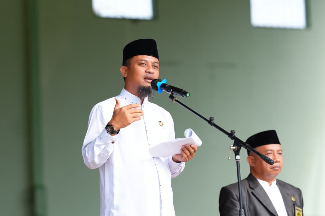 Gubernur Sulsel Kucurkan Rp5 Miliar untuk Pemkab Barru, Dukung Perbaikan Jalan ke Ponpes DDI Mangkoso