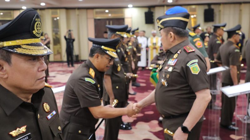 Jaksa Agung ST Burhanuddin Lantik Didik Farkhan Alisyahdi jadi Kajati Sulsel