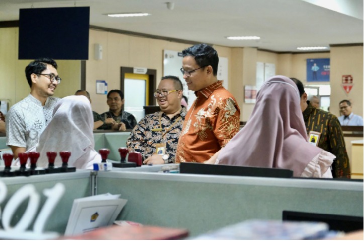 Tekankan Pelayanan Prima kepada Wajib Pajak, Dirjen Pajak Kunjungi KPP Pratama Makassar Utara