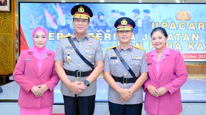 Kapolri Lantik Irjen Pol Djuhandhani Rahardjo sebagai Kapolda Sulsel Gantikan Irjen Pol Rusdi Hartono