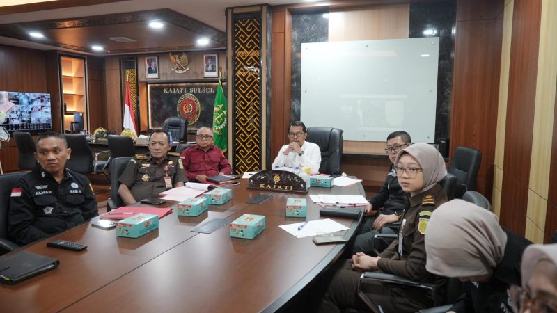 Kajati Sulsel Dr Didik Farkhan Setujui RJ Kasus Mahasiswa Pukul Sepupu di Sinjai Dihukum Bersihkan Masjid 3 Minggu