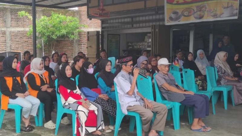 Jumat Curhat di Warkop Agsal, Kapolsek Bacukiki Serap Info Kejadian Gangguan Kamtibmas
