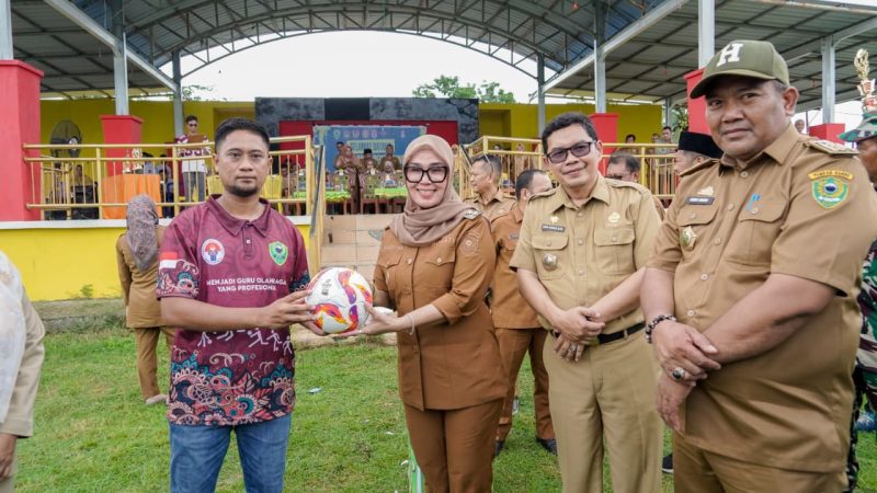 Buka Turnamen Mini Soccer KKG PJOK Cup I, Bupati Barru Tekankan Sportivitas, Kebersamaan, Dan Budaya Kerja Cepat Dapat Tumbuh Di Seluruh Lapisan Masyarakat