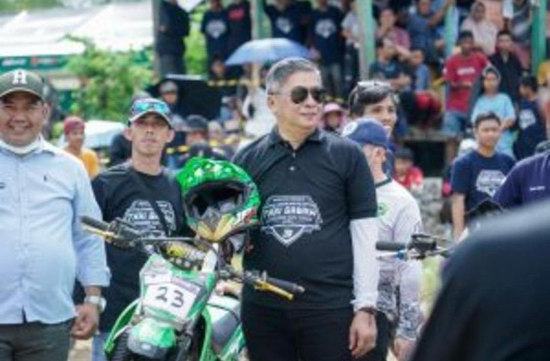 Wakil Bupati Barru Harap Tradisi Lomba Taksi Gabah Mampu Mengangkat Nama Barru Sebagai Daerah Kaya Inovasi