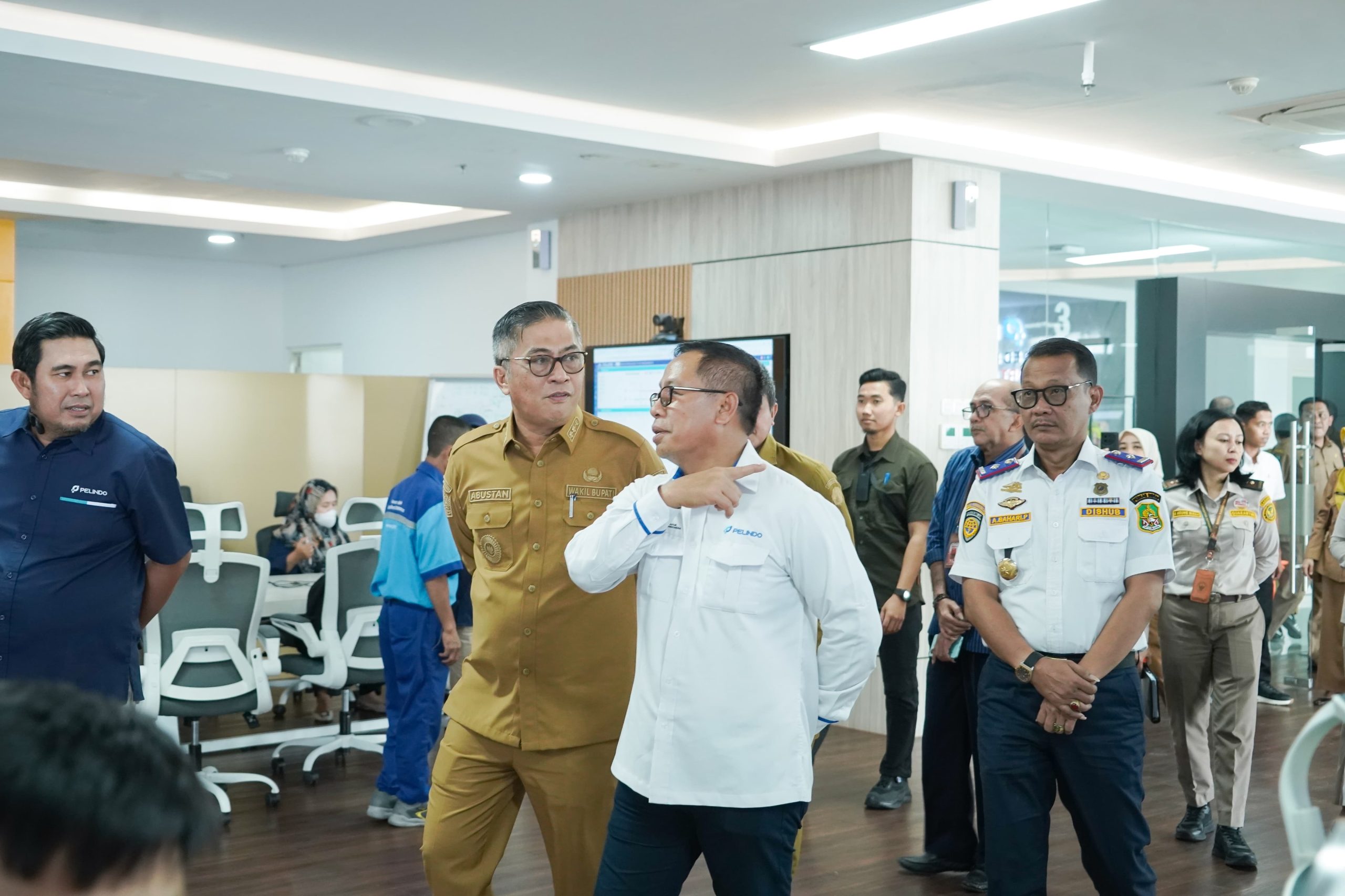Wakil Bupati Barru Abustan Hadiri Sulsel Export Day 2025 di Makassar