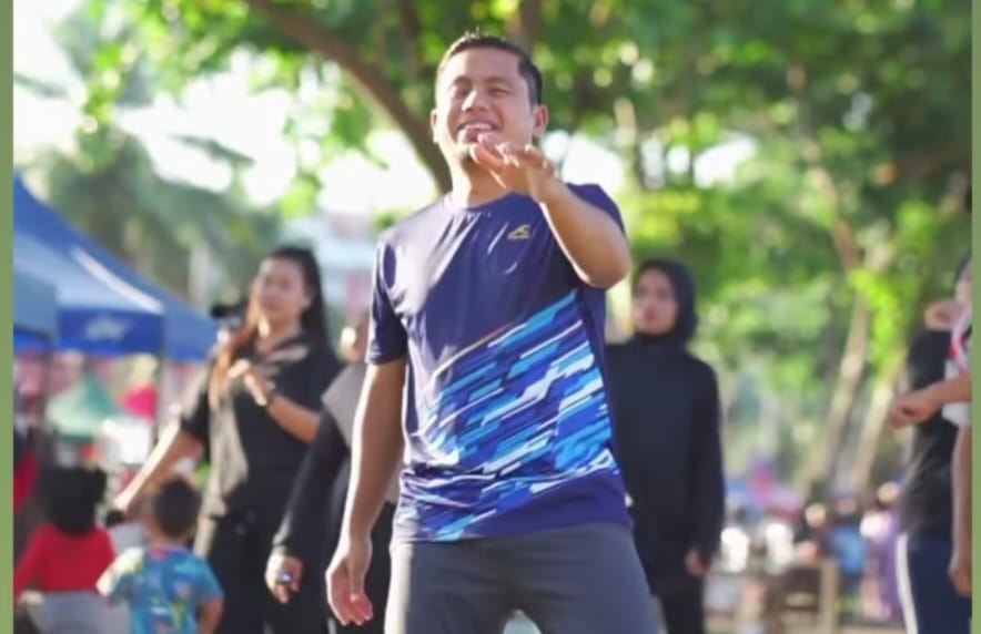 Walikota Parepare Ikut Senam Sumba di Pantaiku bersama Warga