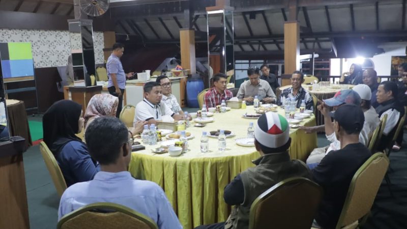 Pedagang Pasar Lakessi Ungkapkan Unek-Unek ke Wali Kota dan Sekda Parepare