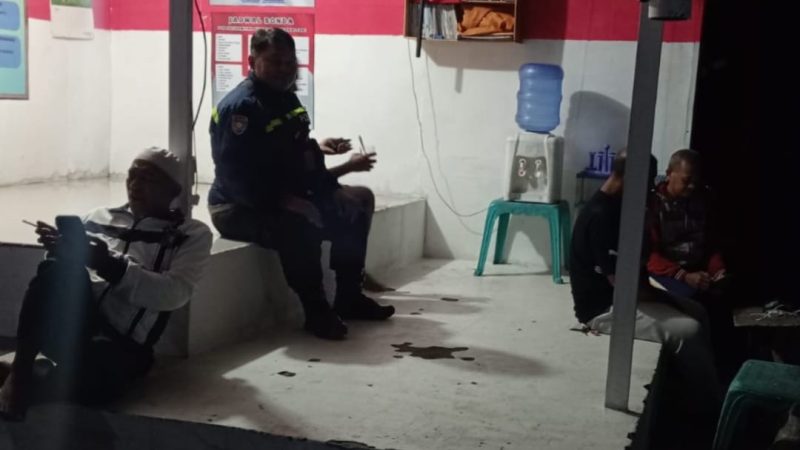 Satkamling Sipakario Sipakalebbi, Bhabinkamtibmas Polsek Bacukiki Pesan Waspada Banjir-Balapan Liar