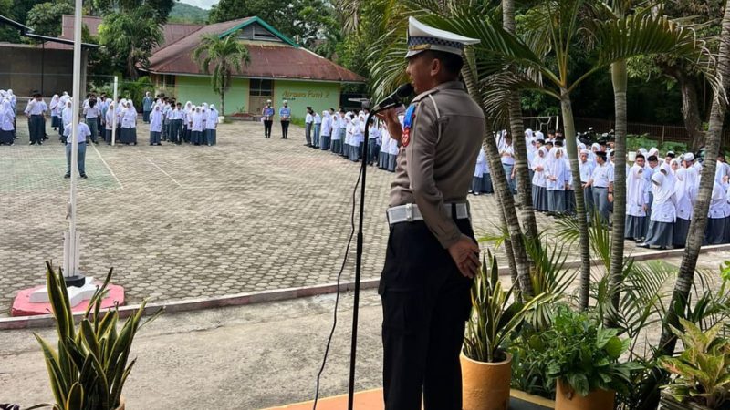 Satlantas Polres Parepare Gelar Police Goes to School, Bekali Siswa MAN 2 dengan Edukasi Tertib Berlalu Lintas
