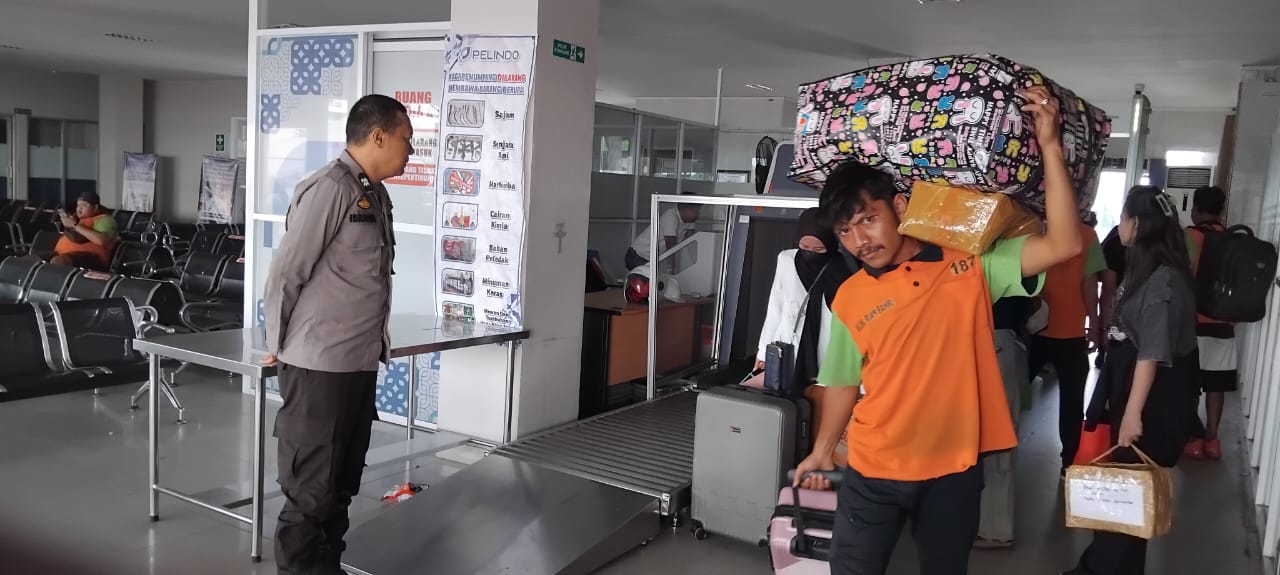 KM Adhitya Bertolak ke Samarinda, Pengamanan Dilakukan Polsek KPN Polres Parepare dan Pihak Terkait