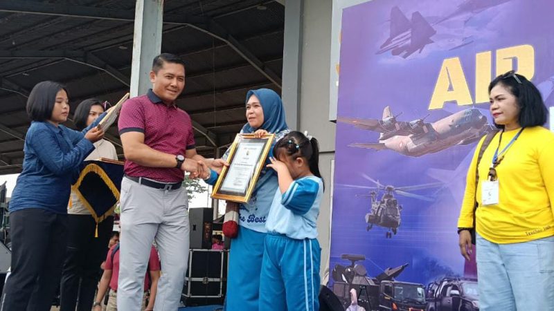 Air Force Open Base Lanud Sultan Hasanuddin Banjir Pengunjun