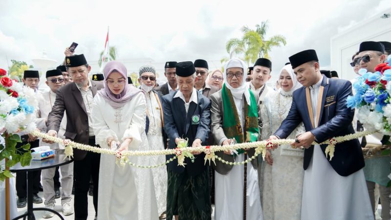 Resmikan Masjid Baiturrahman Haji Lawe Zamzam Center, Andi Ina Harap Dapat Menjadi Magnet Baru Bagi Masyarakat Untuk Singgah dan Beribadah di Barru