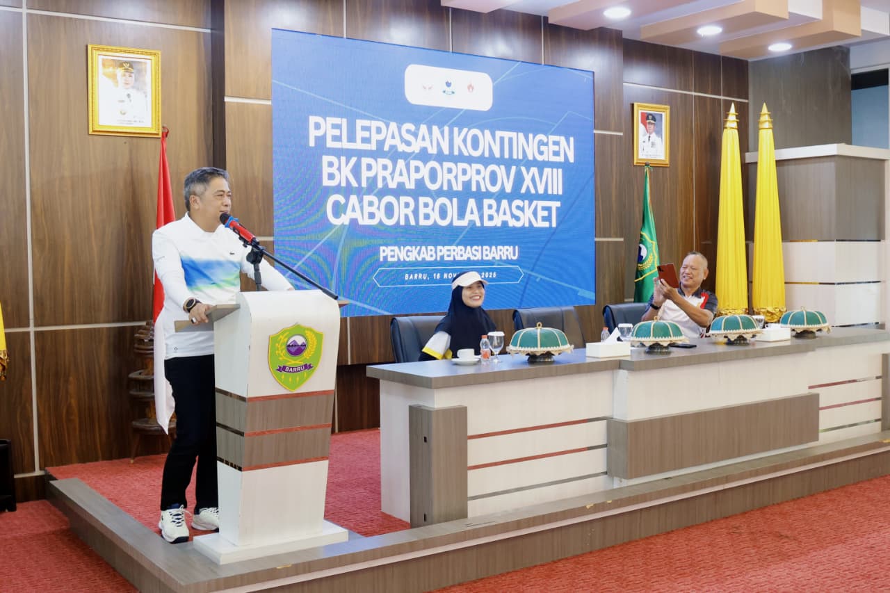 Melepas Kontingen Cabor Basket Ikuti Praporprov XVIII Sulsel, Abustan: Jaga Waktu Tidur Serta Menjaga Pola Makan dan Kebugaran