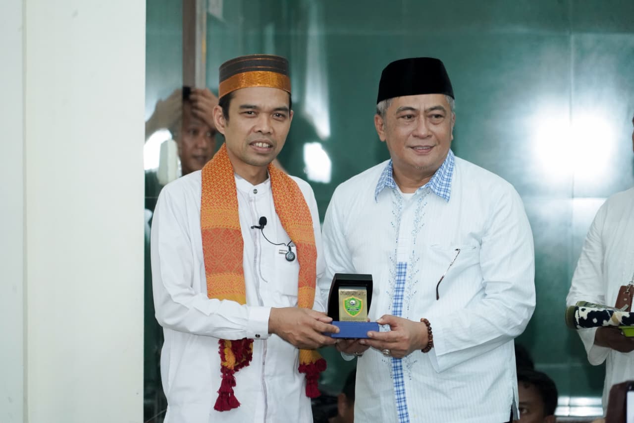 Wakil Bupati Barru Terima Kedatangan Ustaz Abdul Somad dan Nurdin Halid di Barru