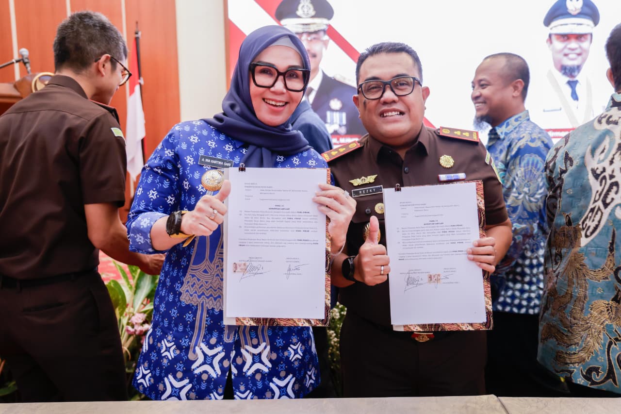 Bupati Barru dan Kajari Teken MoU Penerapan Pidana Kerja Sosial Bagi Pelaku Tindak Pidana