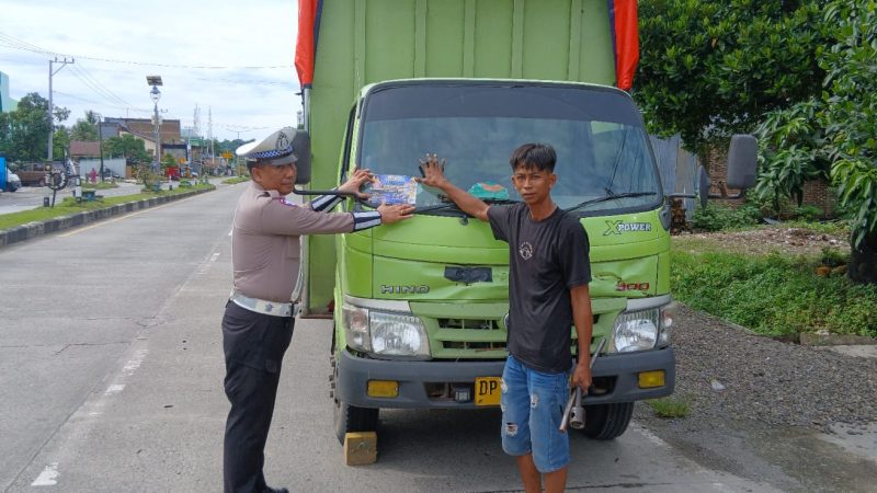 Operasi Zebra Pallawa: Satlantas Polres Barru Utamakan Tindakan Preventif & Preemtif Tingkatkan Keselamatan Serta Ketertiban Berlalu Lintas