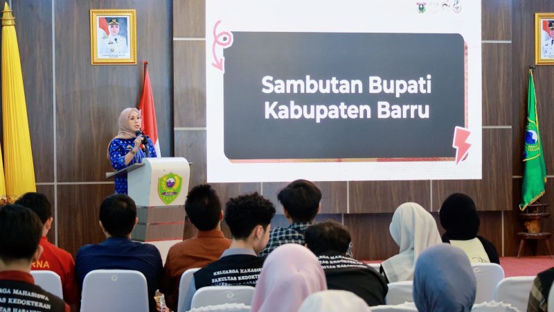 Bupati Barru Membuka Kegiatan Keluarga Mahasiswa Aksi Bhakti dan Dedikasi Fakultas Kedokteran Unhas