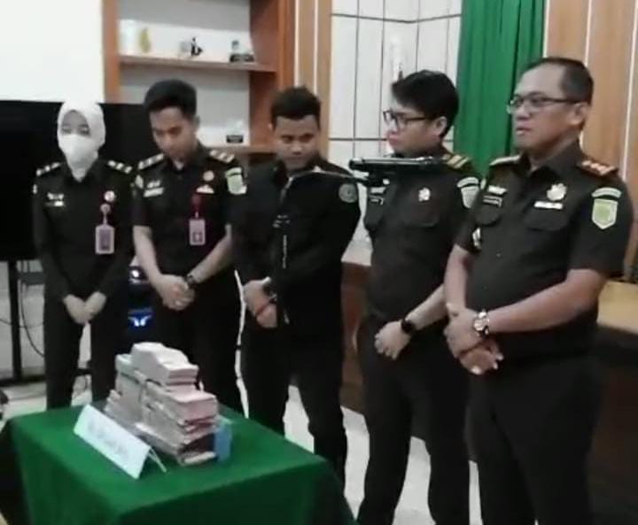 Kejari Tetapkan Ketua, Anggota, dan PPK KPU Pangkep Tersangka Kasus Korupsi