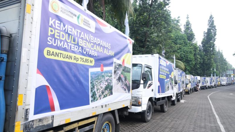 Mentan Amran Lepas 207 Truk Bantuan Bencana Banjir Sumatera