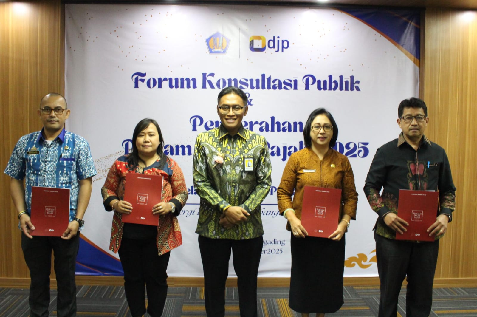 KPP Pratama Palopo Gelar Forum Konsultasi Publik dan Peluncuran Piagam Wajib Pajak
