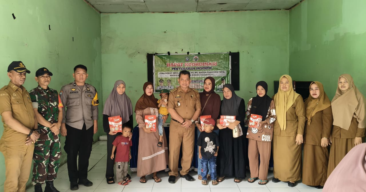 Desa Gentung Pangkep Gelar Rakor Penyerahan Insentif Dan BLT TA 2025