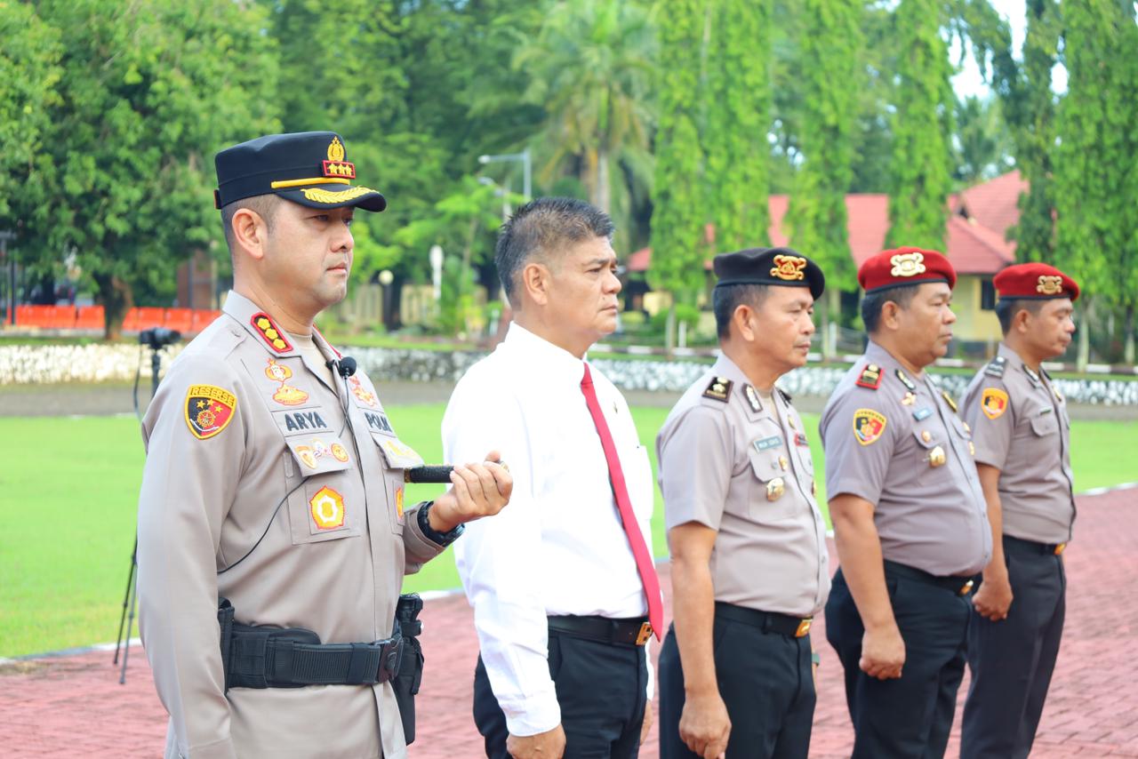 Polsek KPN Polres Parepare Terima Penghargaan dari Kapolda Sulsel
