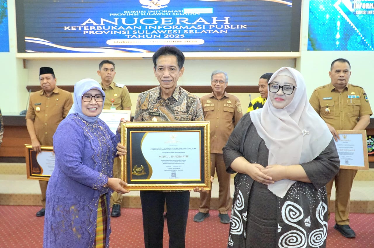 Keterbukaan Informasi Publik, Pemkab Pangkep Raih Penghargaan dari Komisi Informasi Sulsel