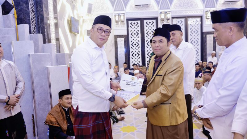 Kukuhkan Pengurus Masjid Baiturrahman H Lawe, Abustan Tekankan Keikhlasan Mengelola Masjid
