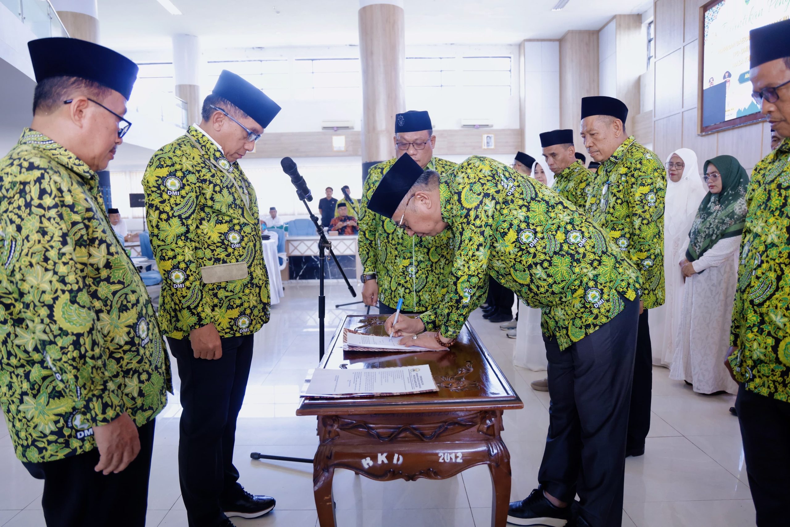 Pelantikan PD DMI-DPD BKPRMI Barru, Abubakar Tekankan Pentingnya Sinergi Pemda & Organisasi Keagamaan