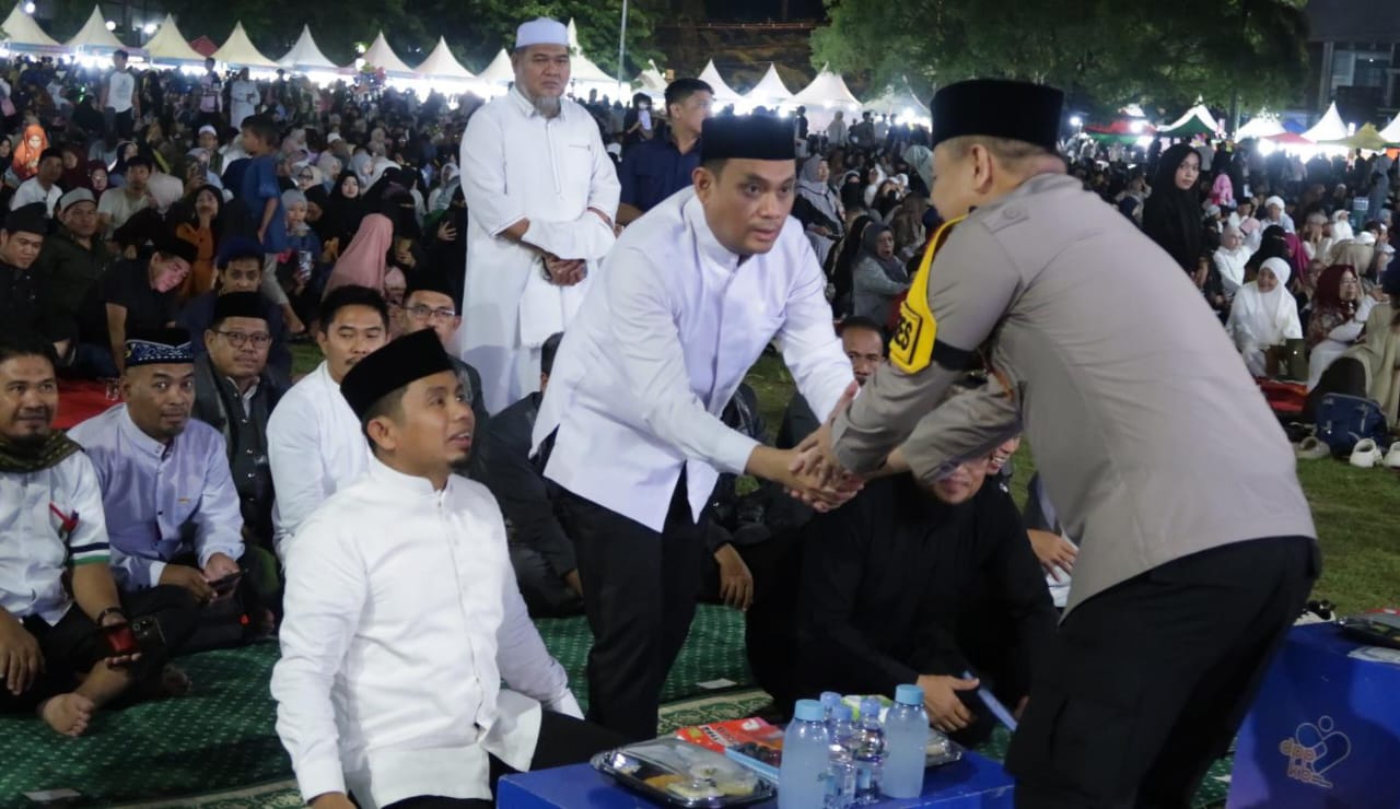 Kapolres Parepare Pimpin Pengamanan Malam Tahun Baru, Hadiri Tablig Akbar dan Doa Bersama Lintas Agama