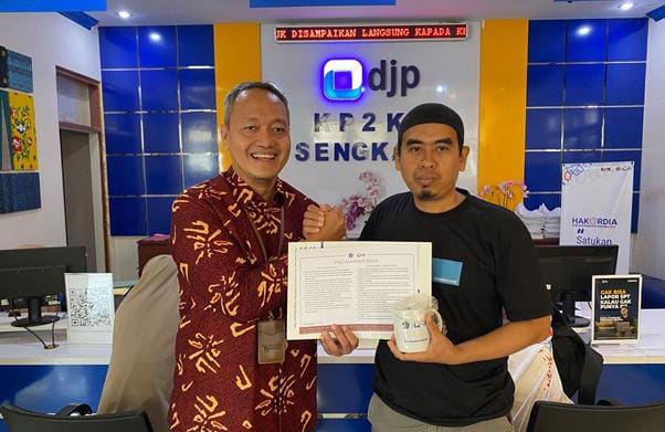 Perdana! KP2KP Sengkang Buka Layanan SPT Tahunan 2025, Wajib Pajak Patuh Terima Apresiasi