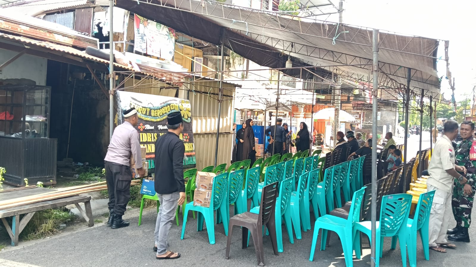 Kepedulian Polsek KPN, Berikan Bantuan Kepolisian Kepada Warga Berduka