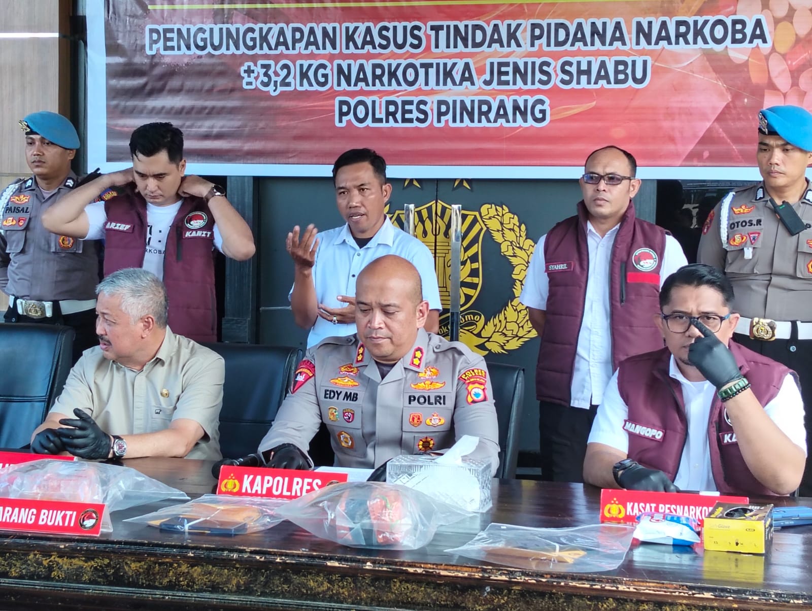 Empat Orang Terduga Kurir Sabu Jaringan Internasional Ditangkap di Pinrang