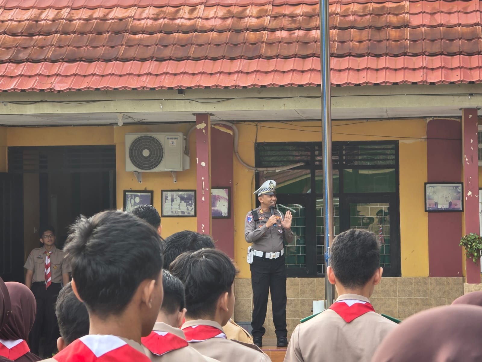 Police Goes To School, Satlantas Polres Parepare Edukasi Tertib Lalu Lintas di SMAN 5