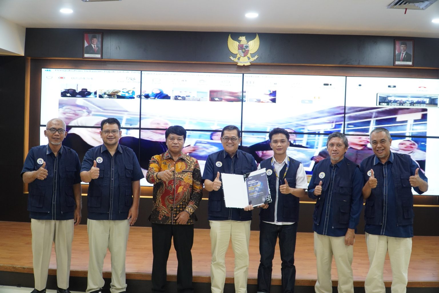Perkuat Edukasi Perpajakan, Kanwil DJP Sulselbartra Kukuhkan 200 Relawan Pajak RENJANI 2026