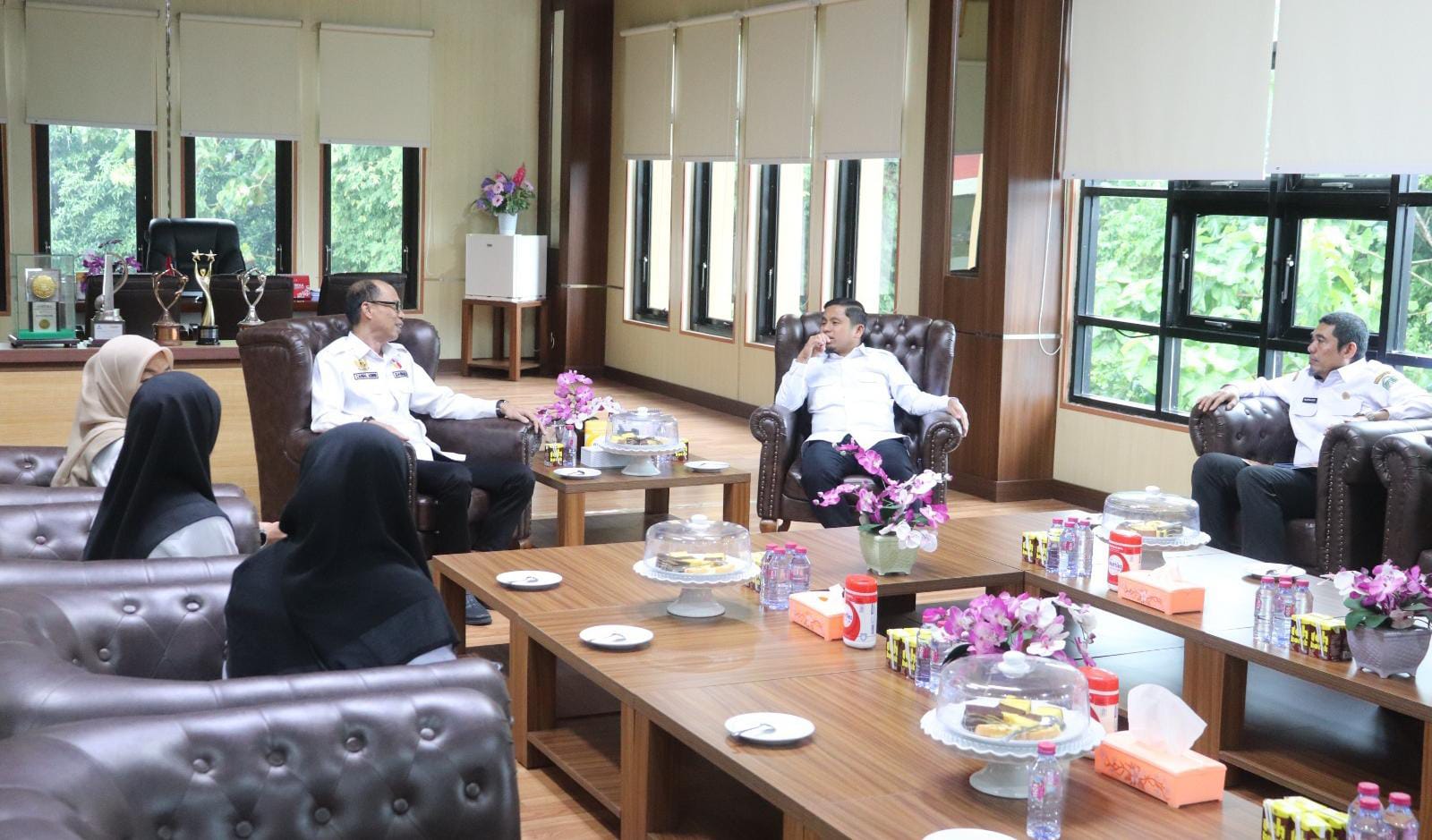 Wali Kota Tasming Hamid Terima Audiensi Ketua Bawaslu Parepare