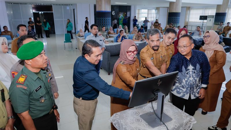 Permudah Layanan Masyarakat, Bupati Barru Luncurkan Call Center 112 & Aplikasi Layanan Publik Berbasis Digital