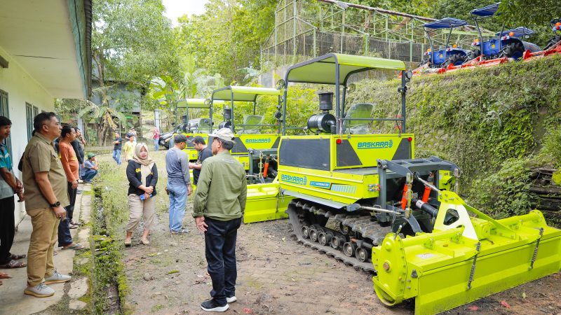 Pemkab Barru Pastikan Bantuan Alsintan Diberikan Sesuai Data & Kebutuhan Kelompok Tani
