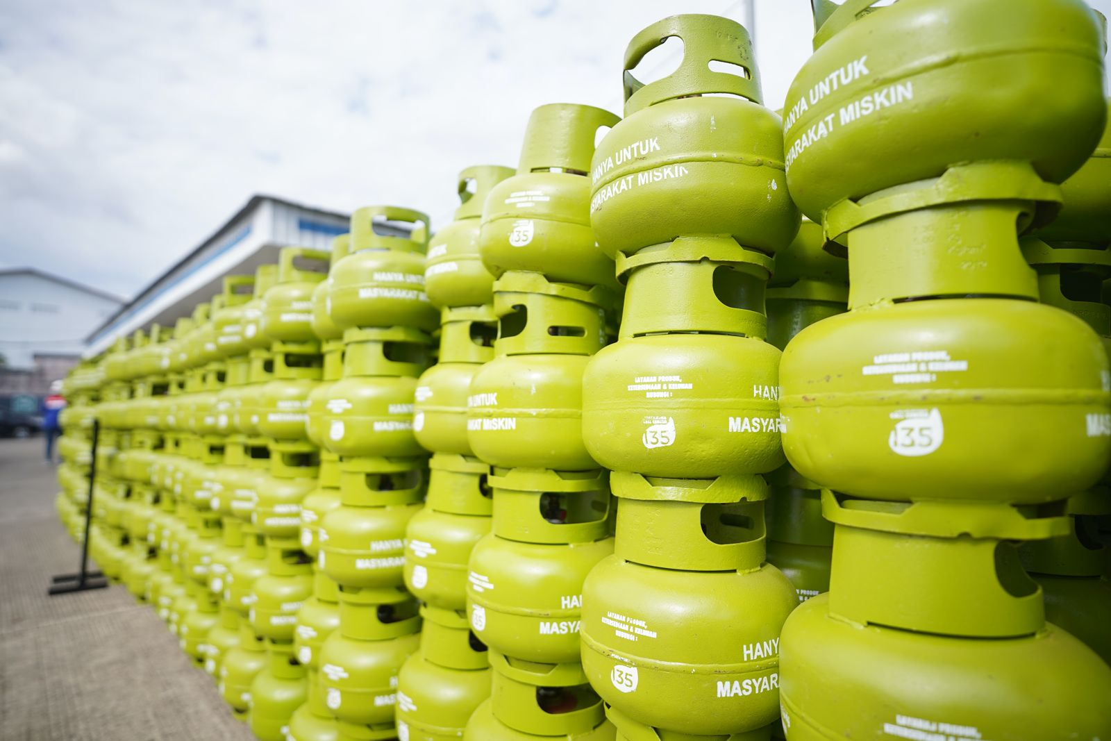 Pertamina Sulawesi Perkuat Pasokan LPG 3 Kg di Bone, Tambahkan 47.040 Tabung Selama Januari