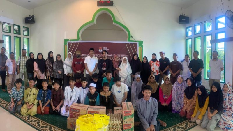 Peduli Anak Yatim, KPU Parepare Serahkan Santunan di PA Abadi Aisyiyah