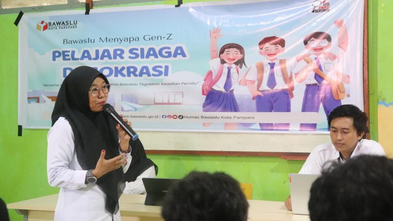 Bawaslu Parepare Ajak Pelajar SMKN 3 Jadi Pengawas Partisipatif melalui Program Pelajar Siaga Demokrasi