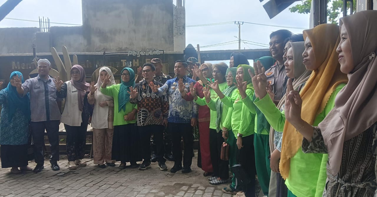 Wali Kota Tasming Hamid Kunjungi Bank Sampah Labukkang, Dorong Penguatan Ekonomi dan Lingkungan