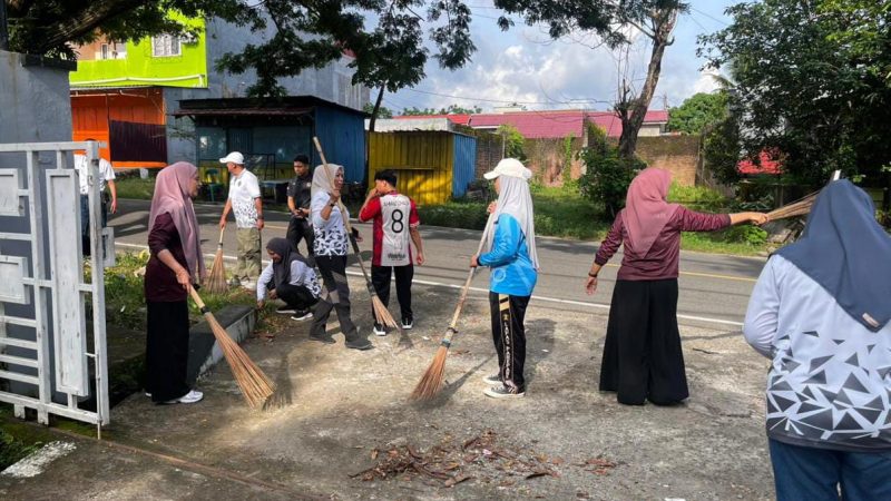 Lapas Parepare Laksanakan Bakti Sosial dan Kerja Bakti di Lingkungan Sekitar