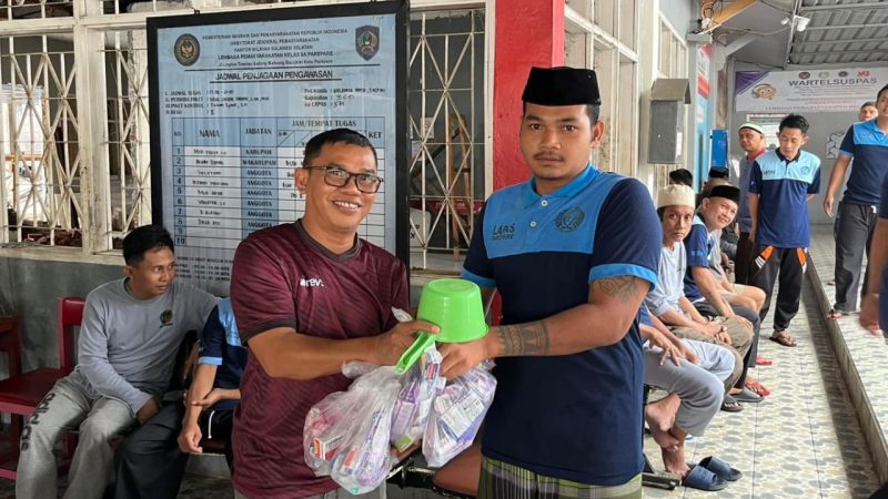 Lapas Parepare Bagikan Perlengkapan Mandi kepada 571 WBP di Bulan Suci Ramadan