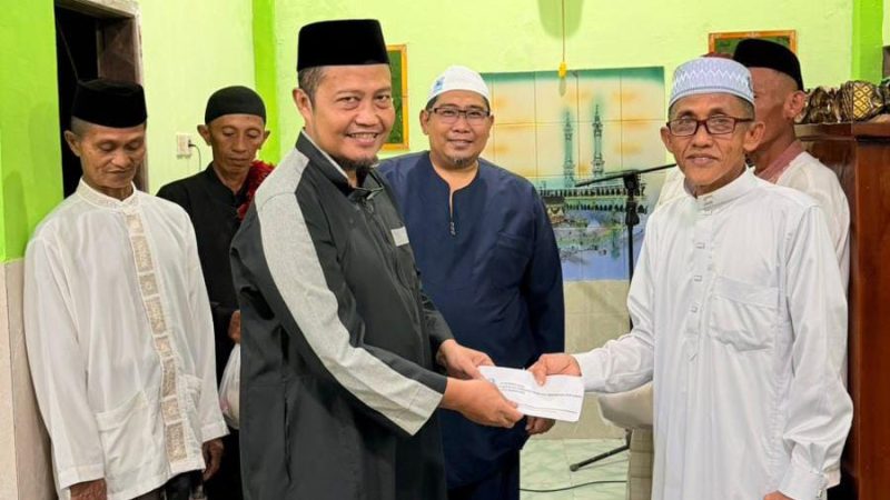 Safari Ramadan Hari ke-2, Partai Gelora Parepare Kunjungi Masjid Nimatul Asri Ceddie