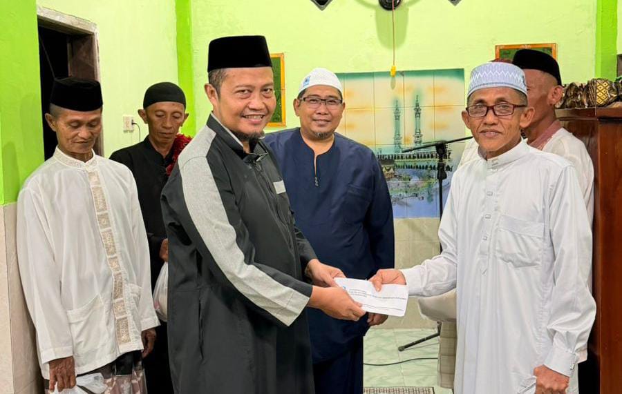 Safari Ramadan Hari ke-2, Partai Gelora Parepare Kunjungi Masjid Nimatul Asri Ceddie