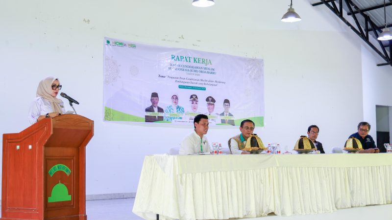 Buka Raker ICMI, Bupati Barru Andi Ina Dorong Peningkatan Kesejahtraan Petani