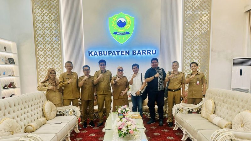 Bupati Barru Terima Audiensi Manajemen Indomaret, Bahas Kegiatan Gerai Ritel Modern & Pengembangan Investasi